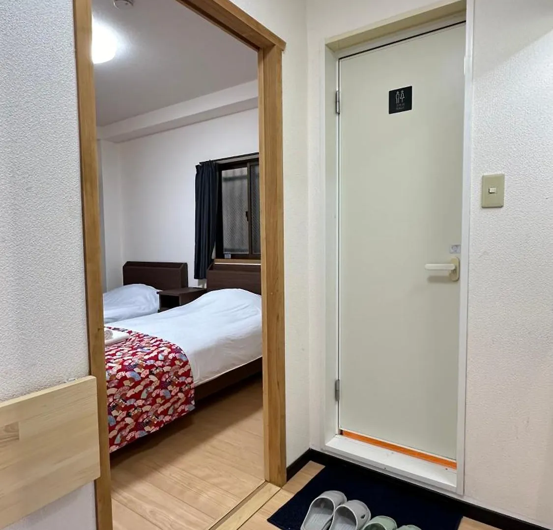 101号室花園町駅と萩之茶屋駅各徒歩2分ベット2台専用バスルーム付きな格安民泊 Διαμέρισμα Οσάκα